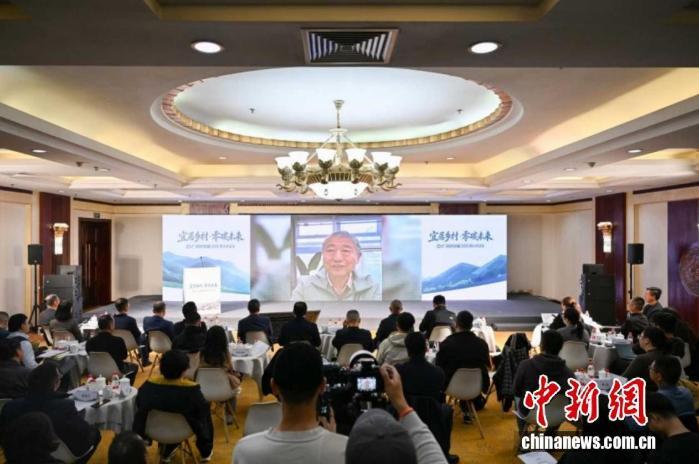 江亿：让农村从能源的“消费者”转变为“生产者”,江亿：让农村从能源的“消费者”转变为“生产者”